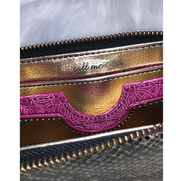 NWOT• Stella & Dot Chelsea Tech Snakeskin Wallet - Picture 4 of 8